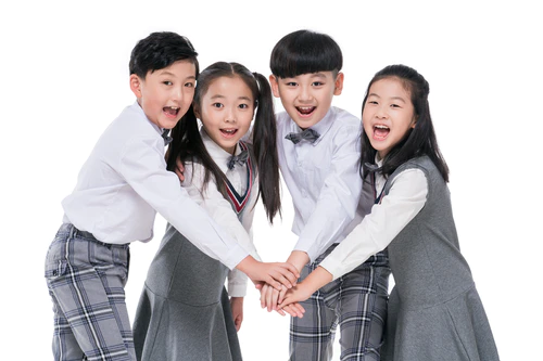快乐的小学生图片