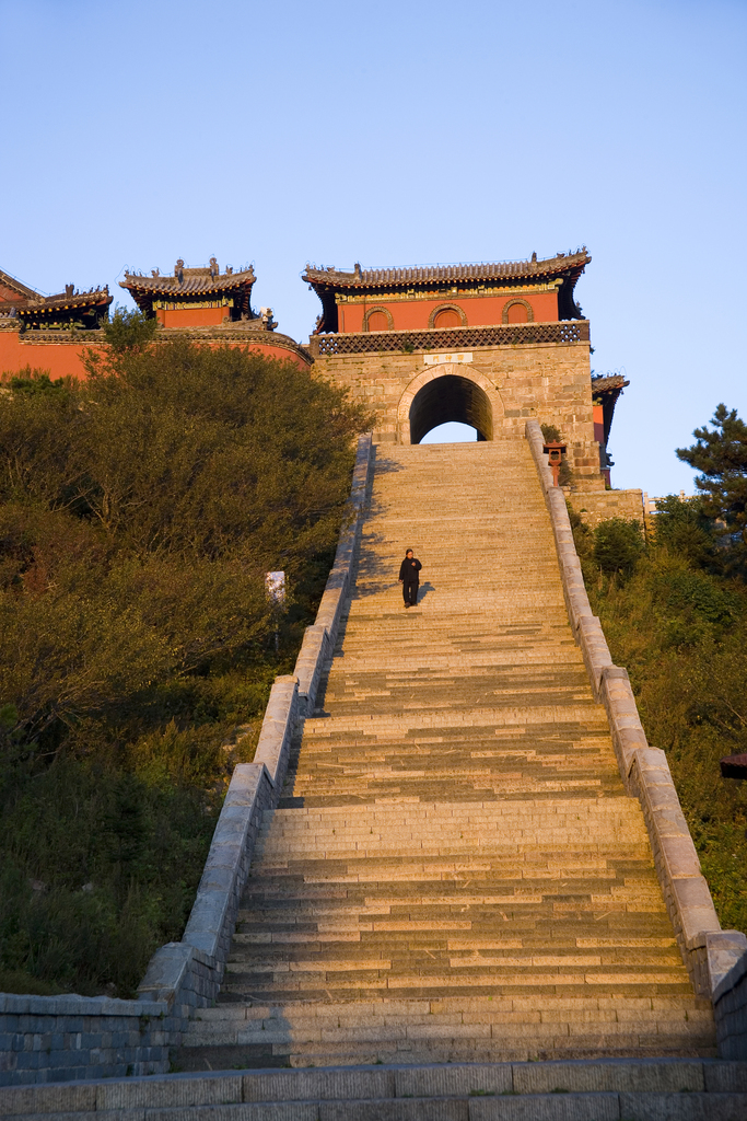 山东泰山山顶风光