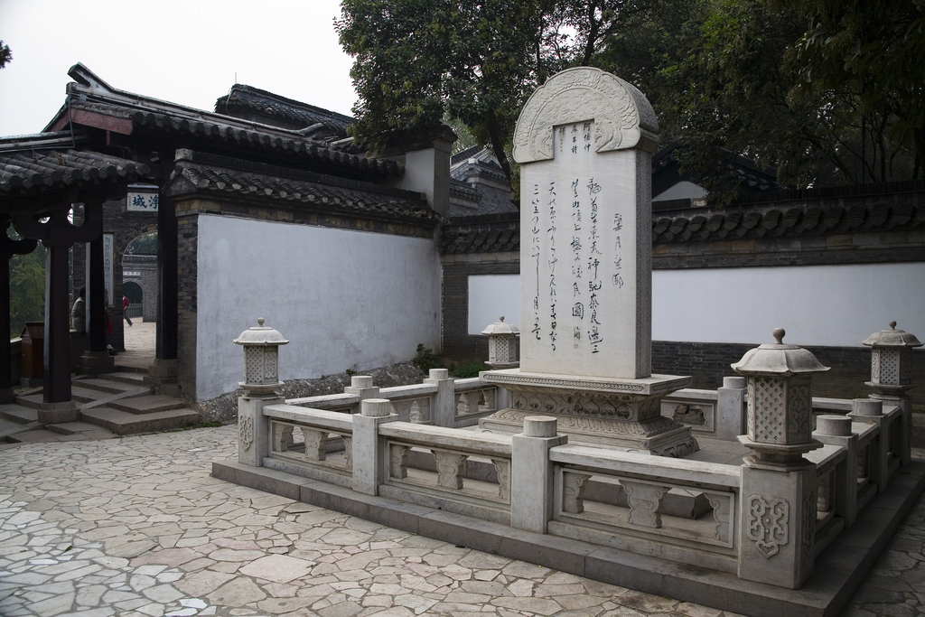 江苏镇江甘露寺图片