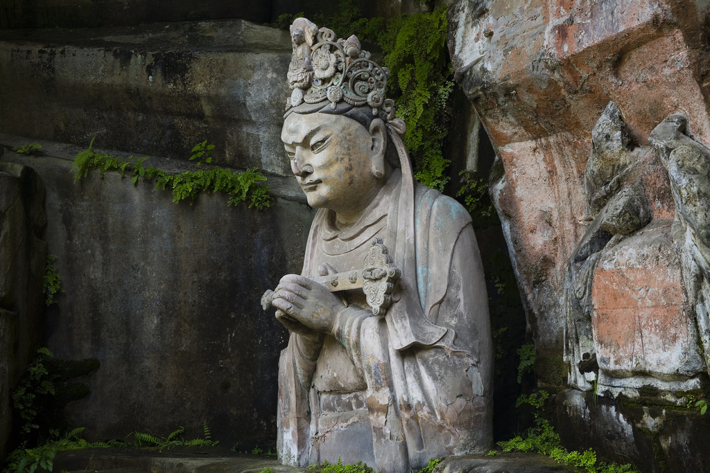 大足宝鼎山石刻图片