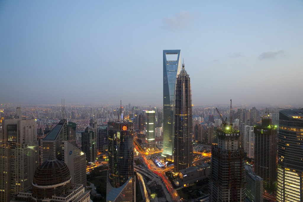 陆家嘴夜景鸟瞰图片