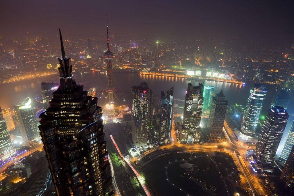 陆家嘴夜景鸟瞰图片