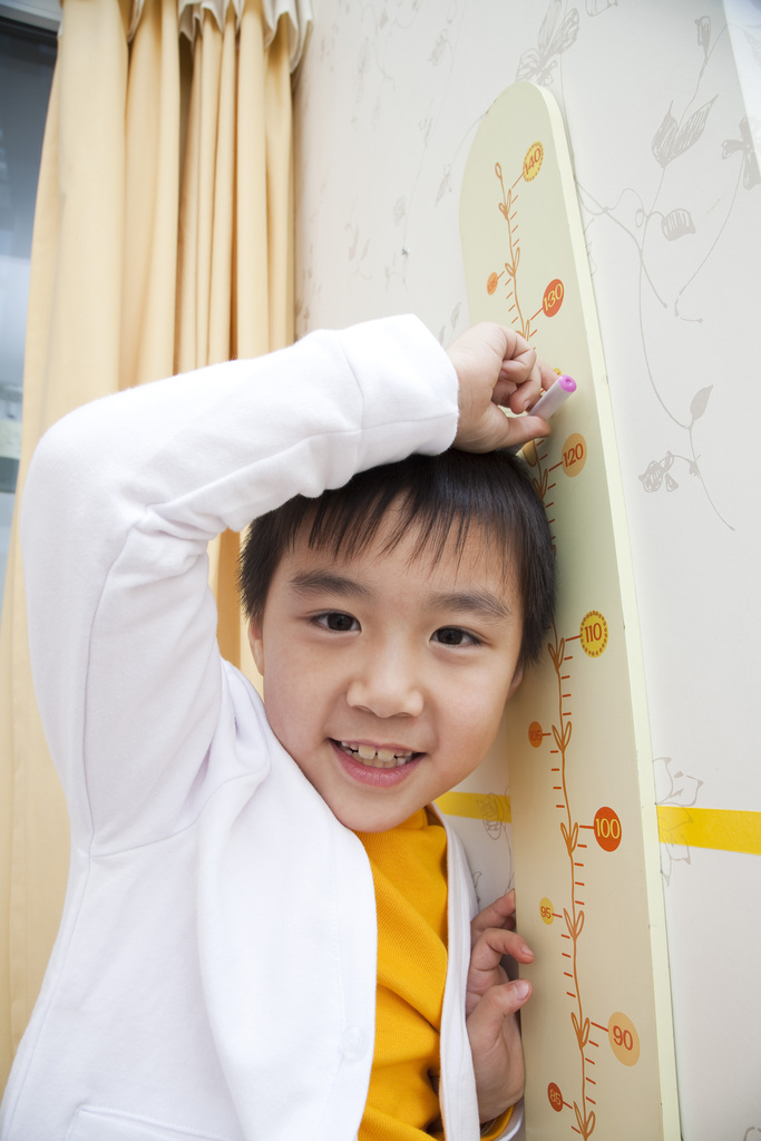 小男孩