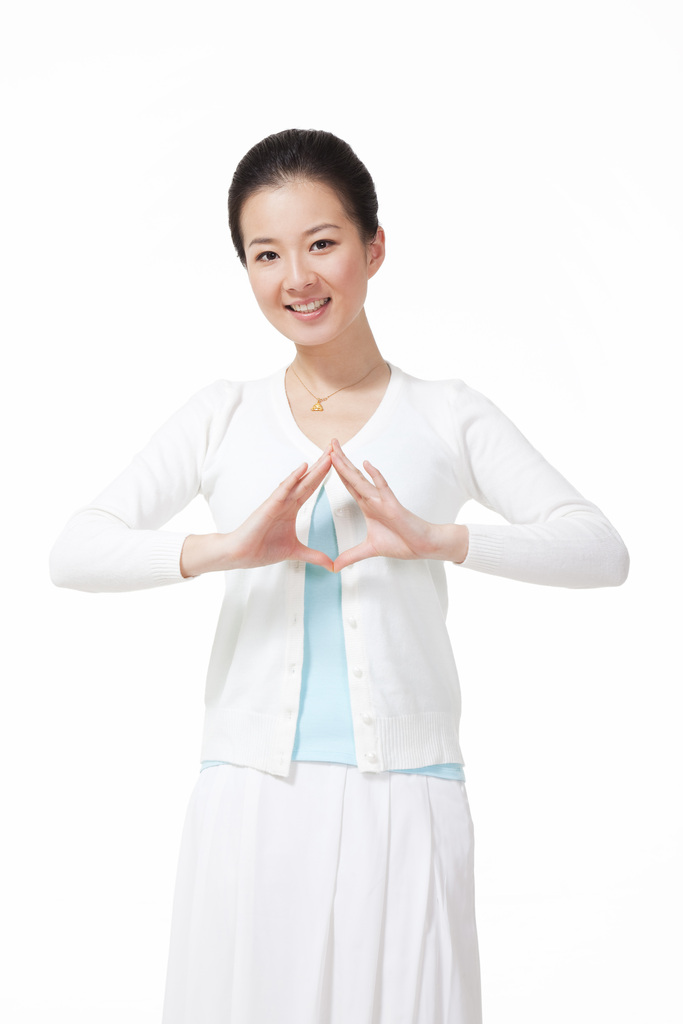 年轻女人