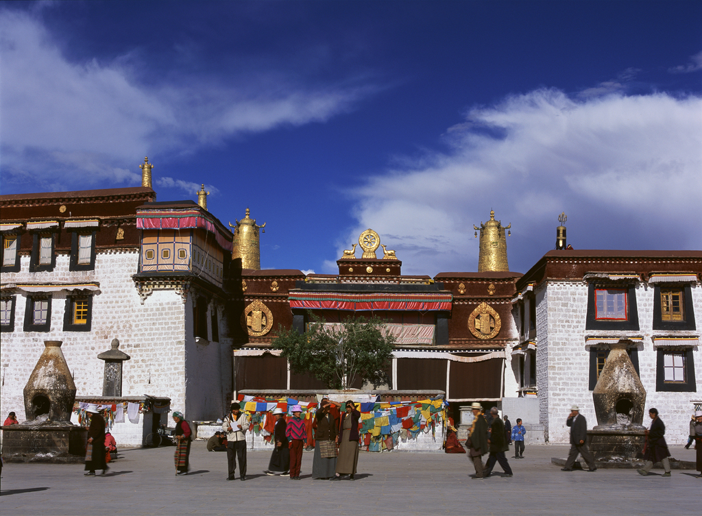 西藏大昭寺图片