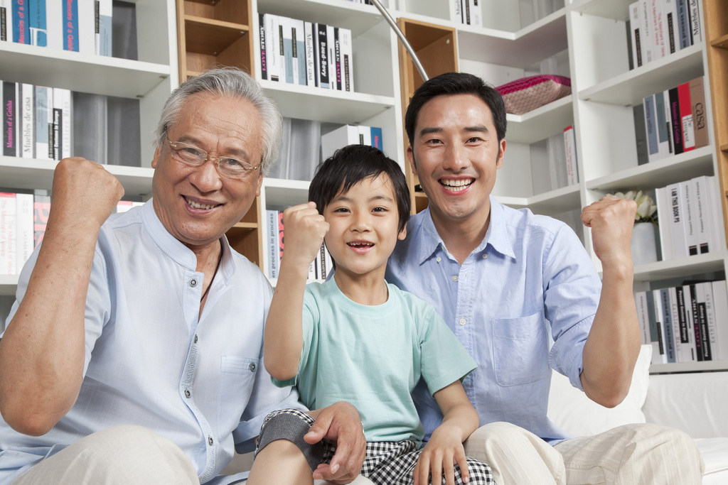 幸福的家庭生活图片