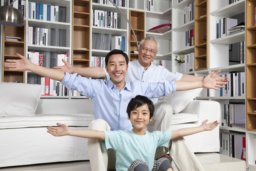 幸福的家庭生活图片
