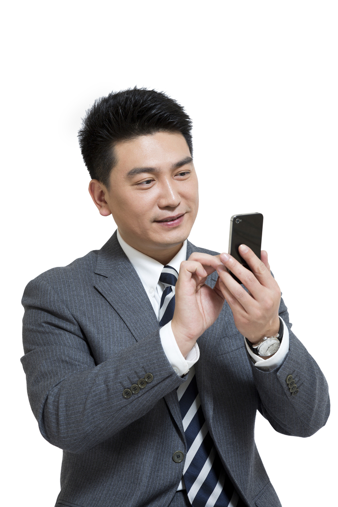棚拍商务旅行的中年男士打手机