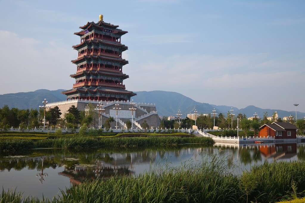 北京市门头沟永定楼景区图片