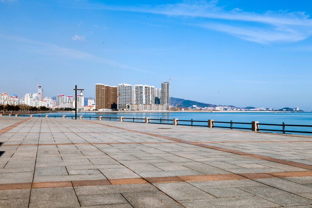 中国山东威海市海岸建设图片