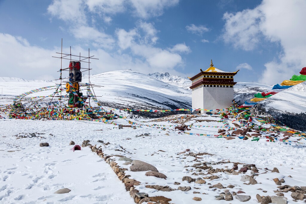 梅里雪山图片