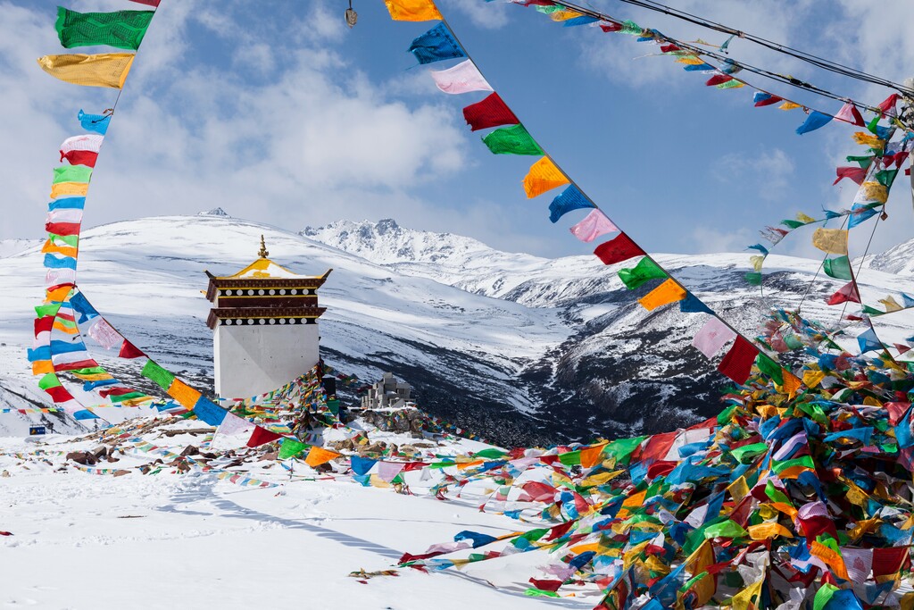 梅里雪山图片