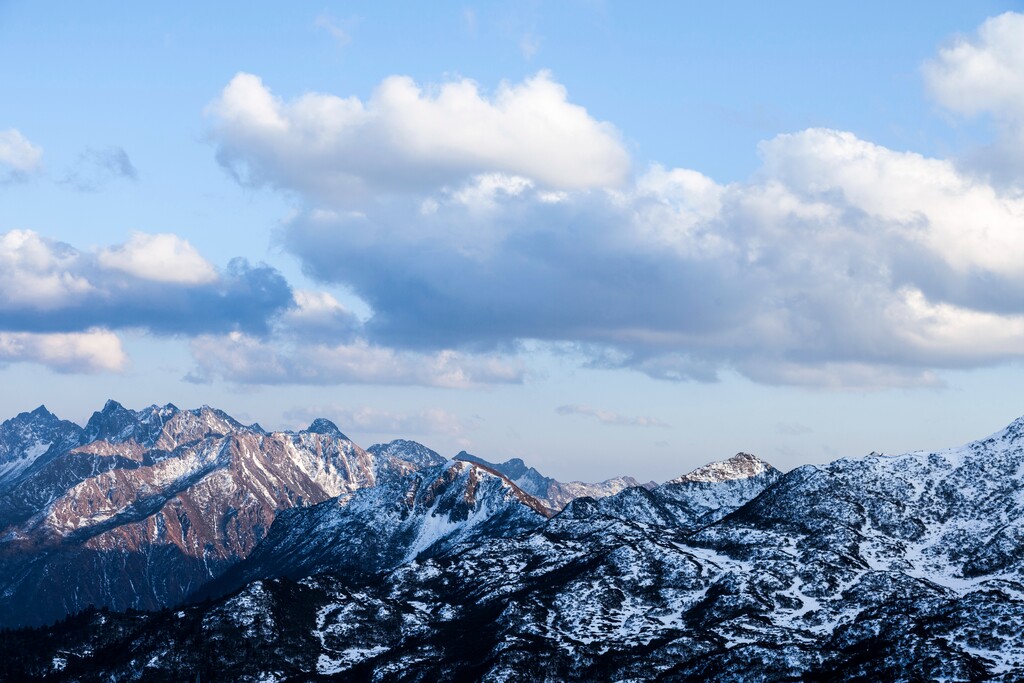 梅里雪山图片