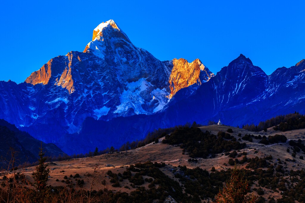 卡兹拉山图片