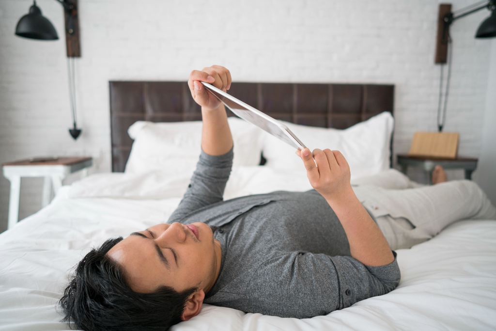 一个年轻男人的休闲生活