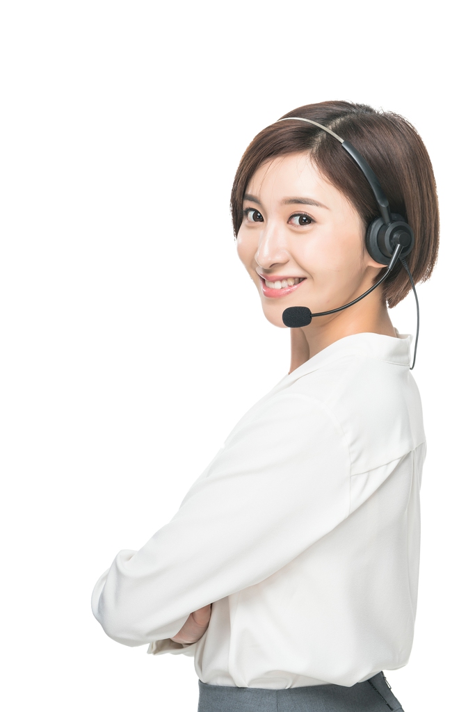 女客服人员头戴耳机