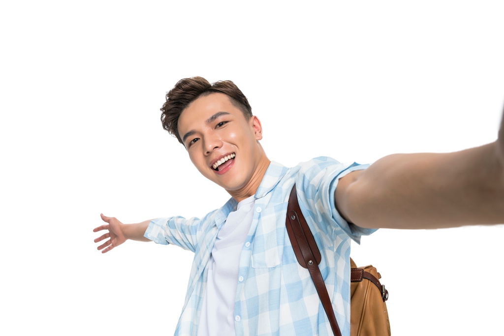 快乐的年轻男子图片