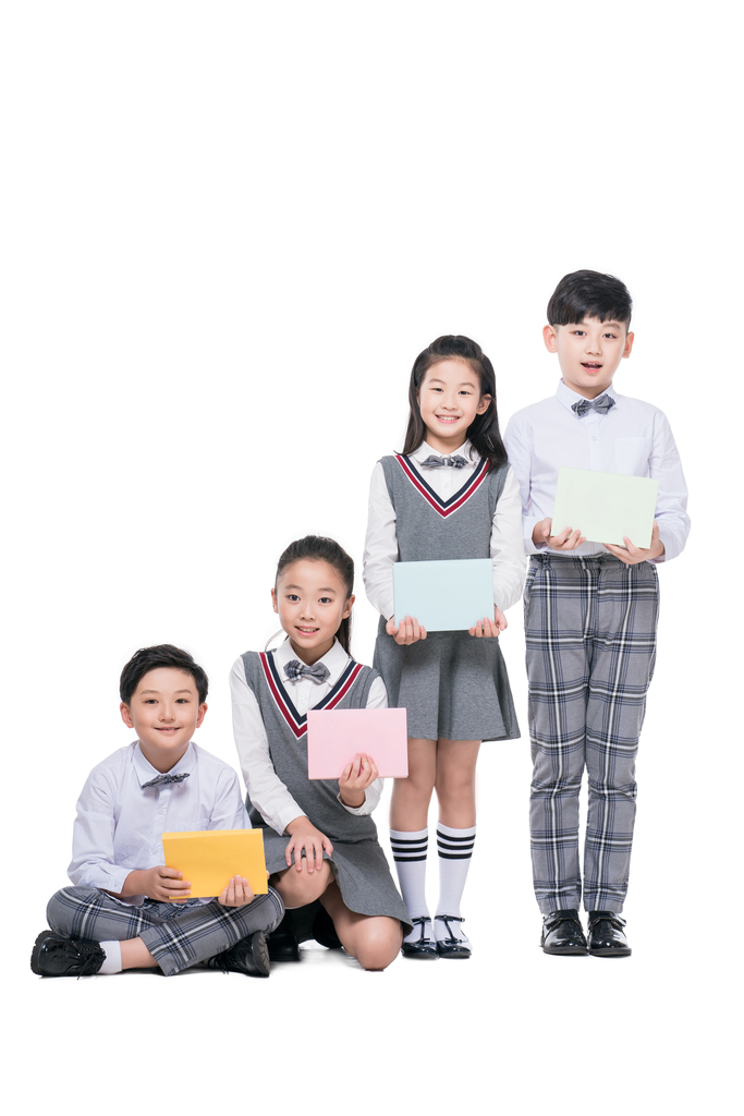 快乐的小学生图片