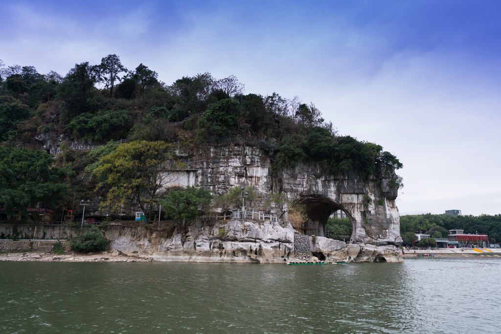 桂林象鼻山图片