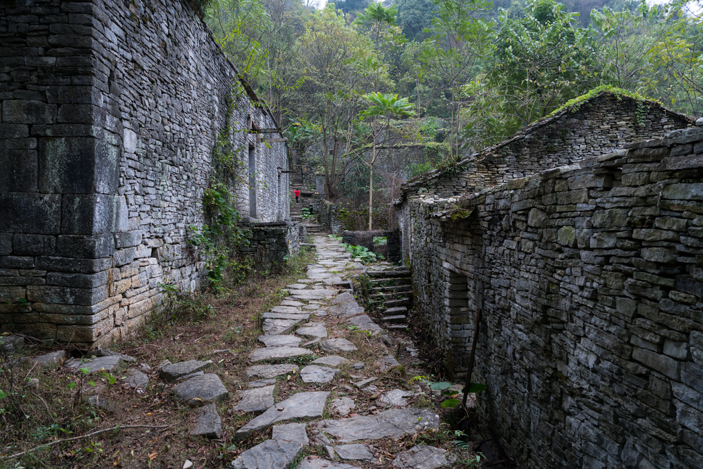 广西阳朔古石城图片