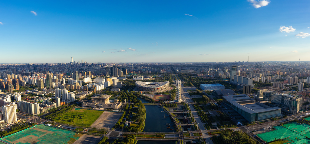 鸟瞰北京奥运村全景图片