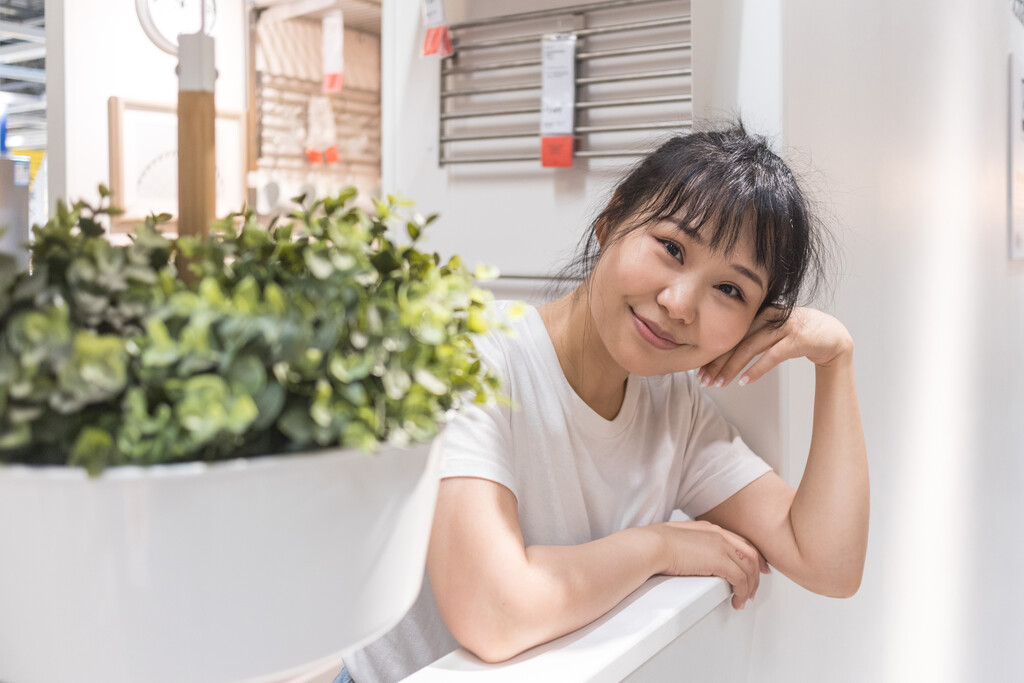 快乐的女人图片
