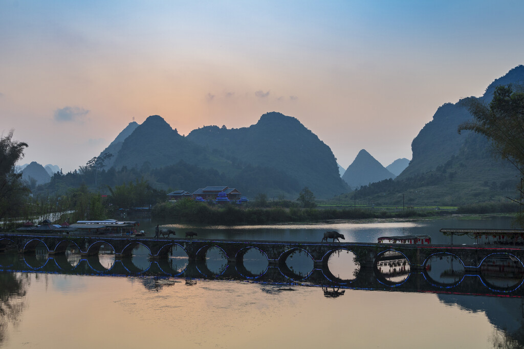 广西靖西鹅泉风景区图片