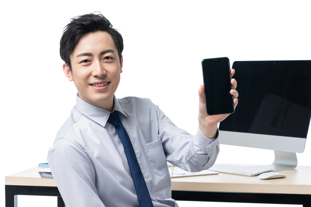 年轻商务男士办公图片