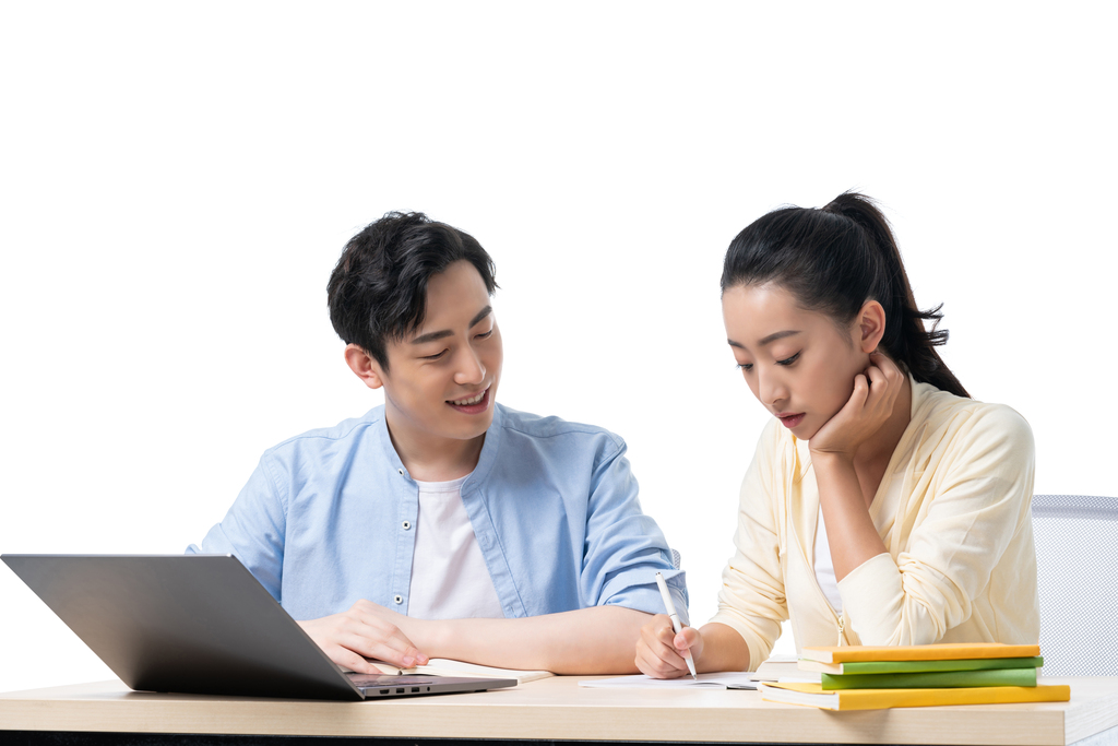 年轻男女一起学习图片