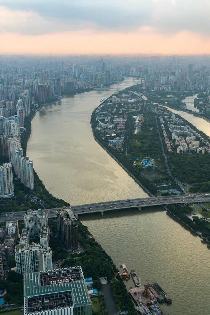 俯瞰广州城市全景图片