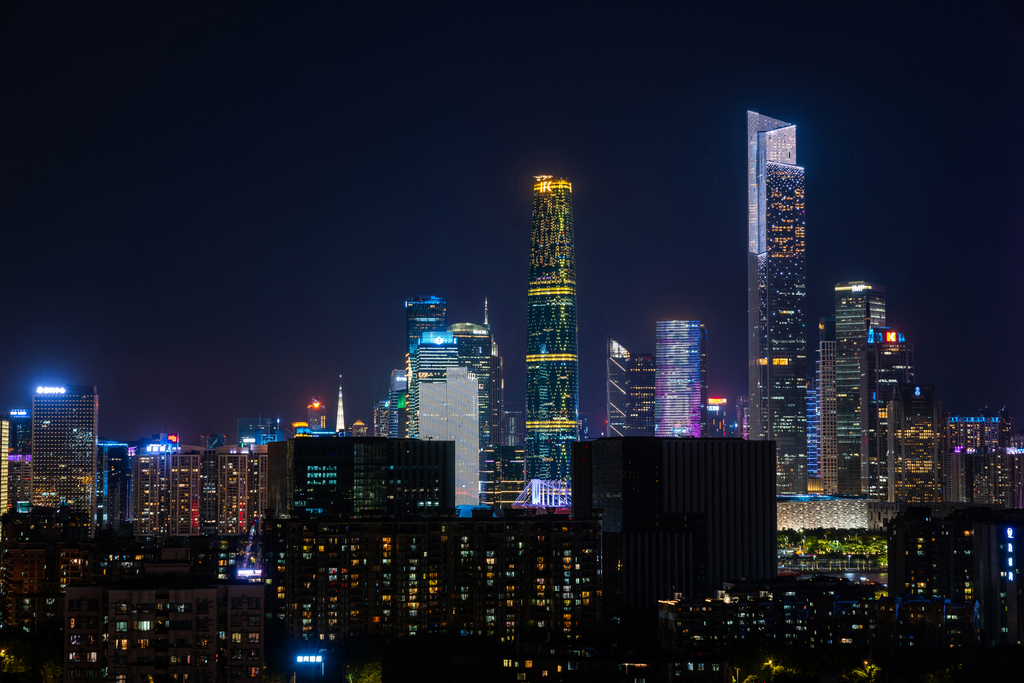 鸟瞰广州城市夜景图片