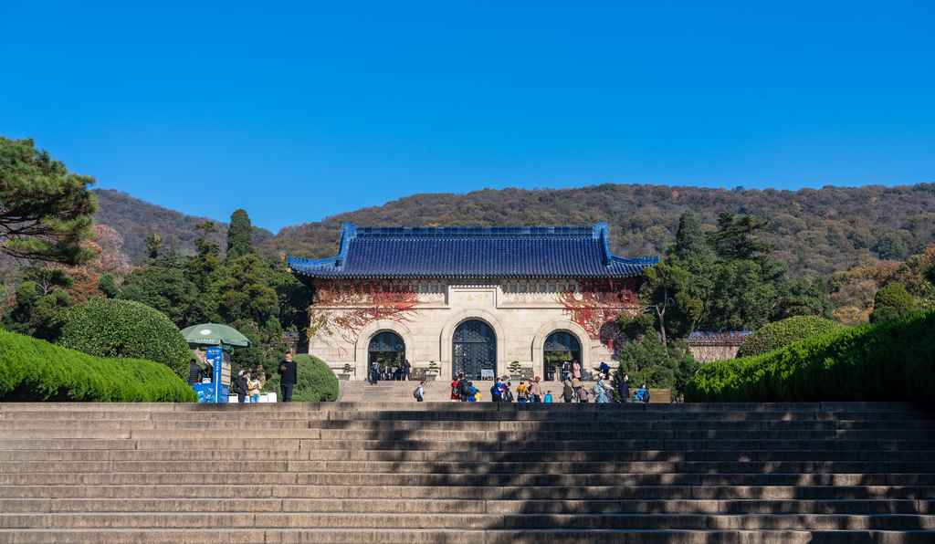 南京中山陵陵门图片