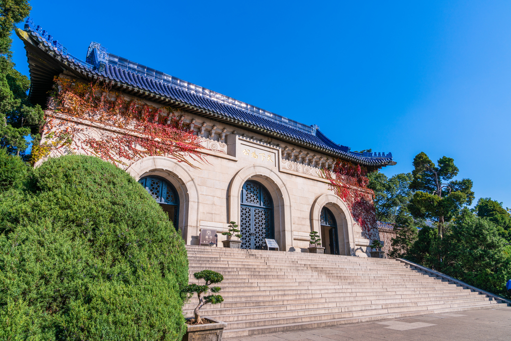 南京中山陵陵门图片