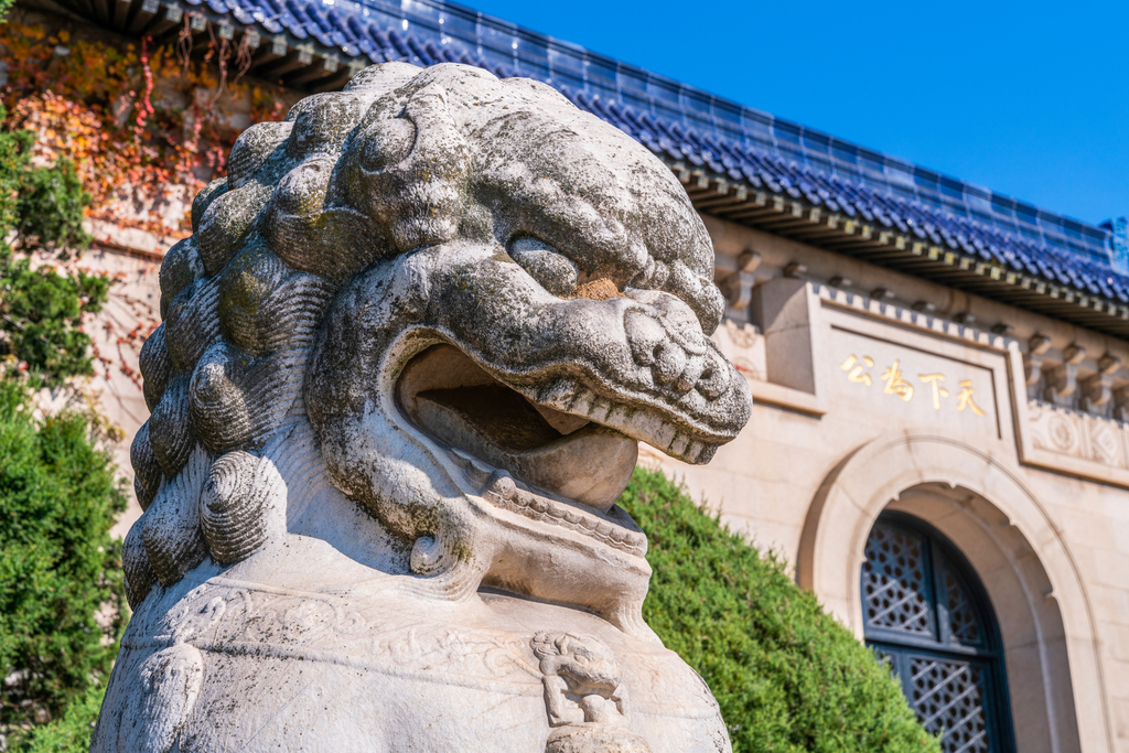 南京中山陵陵门图片