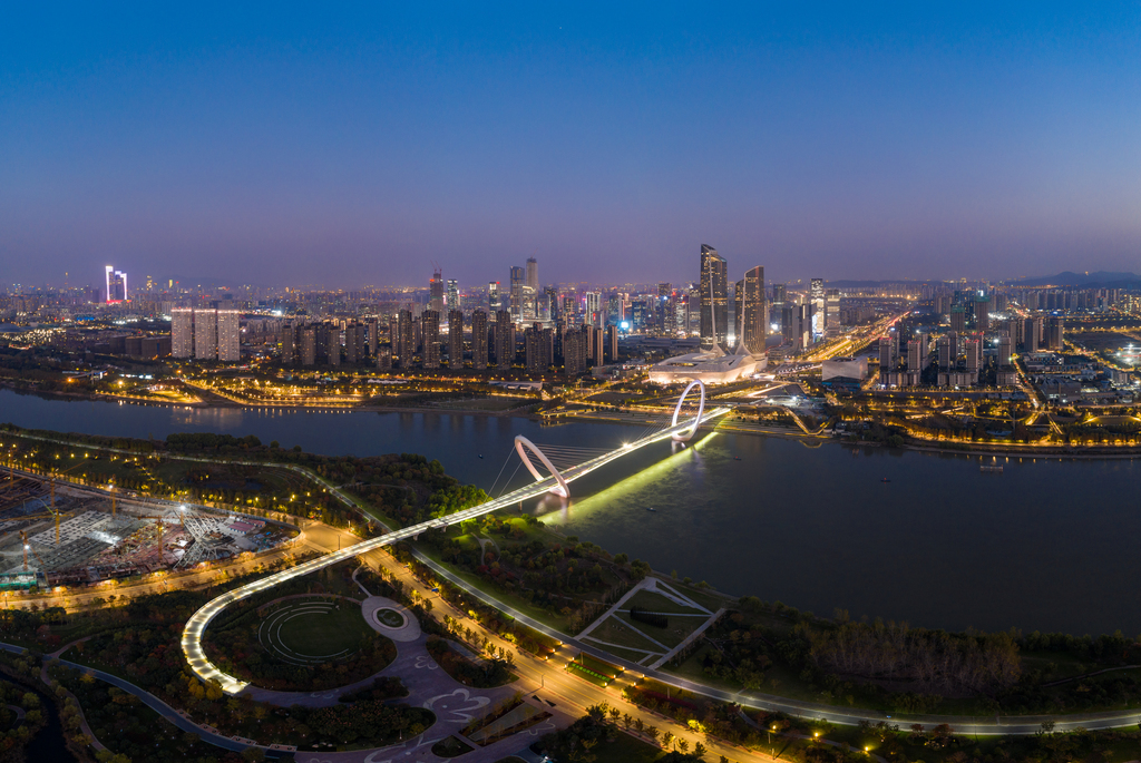 南京城市夜景图片