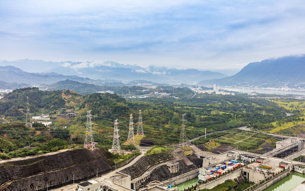 湖北宜昌三峡大坝图片