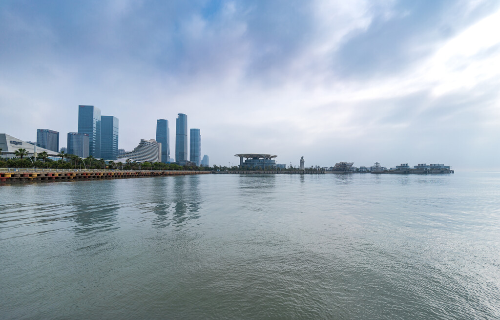 厦门国际会议展览中心和海峡大剧院图片