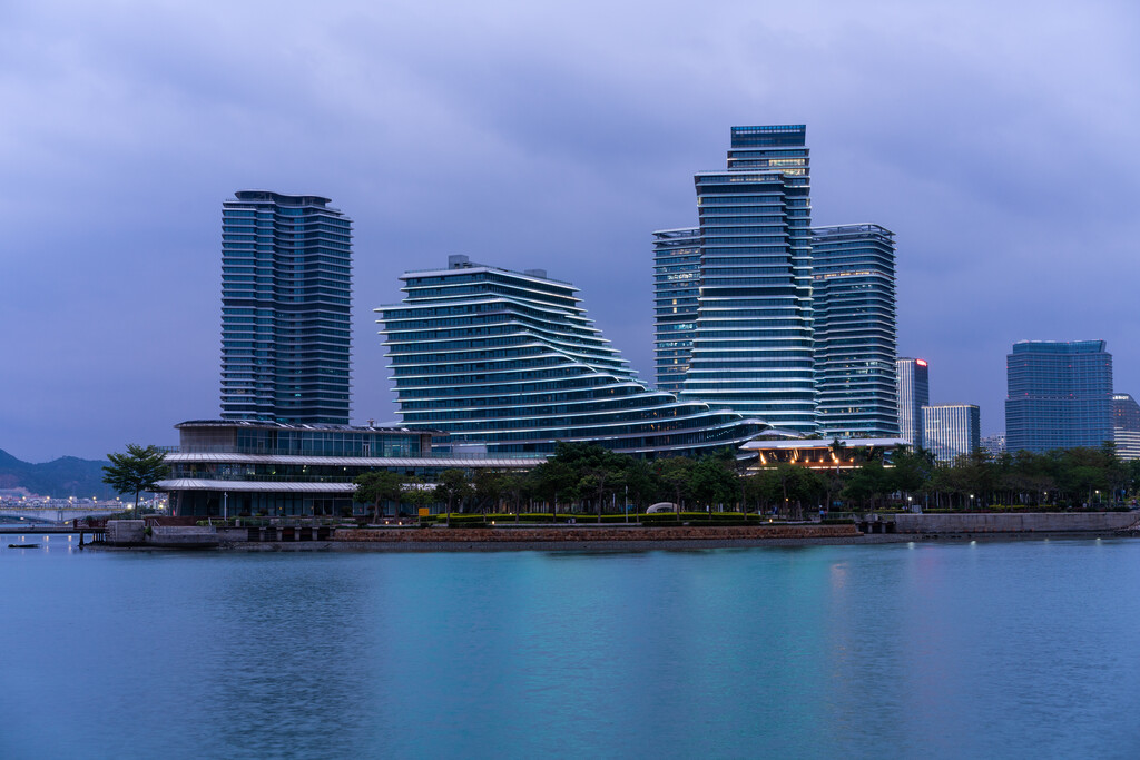 厦门海沧湖水秀公园夜景图片