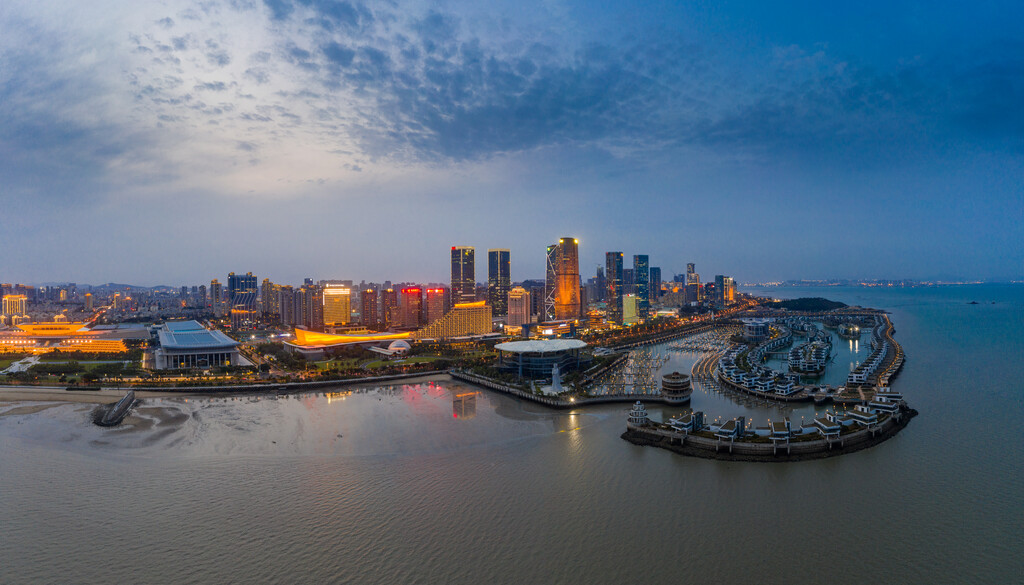 鸟瞰厦门全貌夜景图片