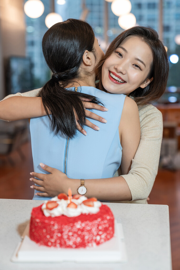 年轻女子的休闲时光