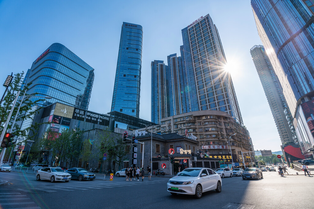 长沙华远华中心地标建筑图片