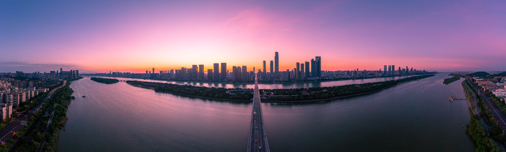 长沙湘江橘子洲大桥航拍风光全景图