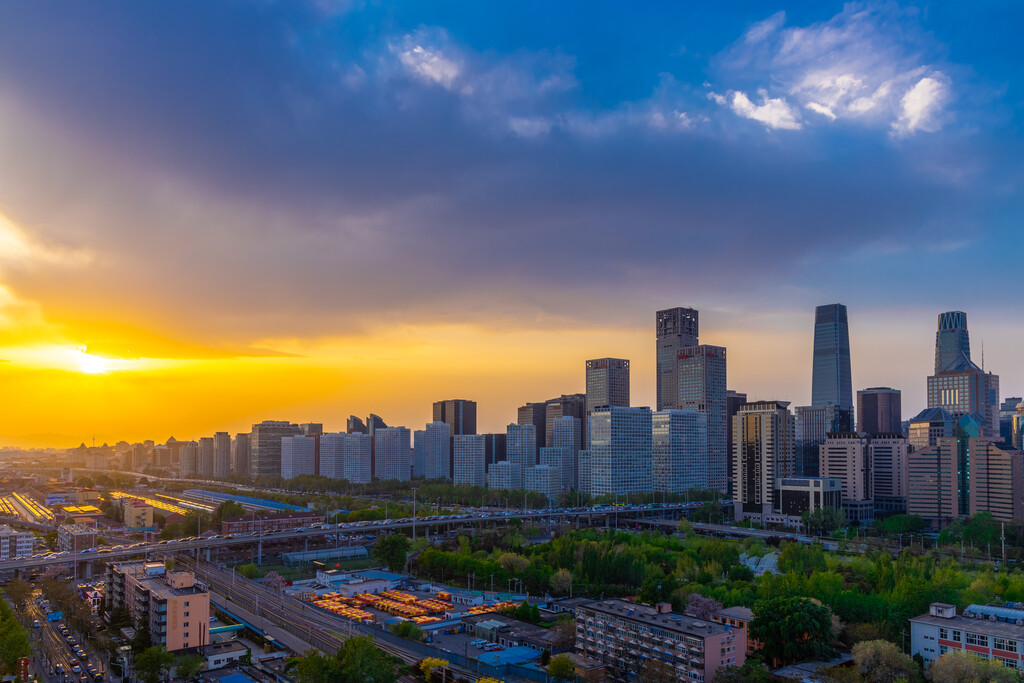 北京国贸CBD中央商务区城市夕阳风光