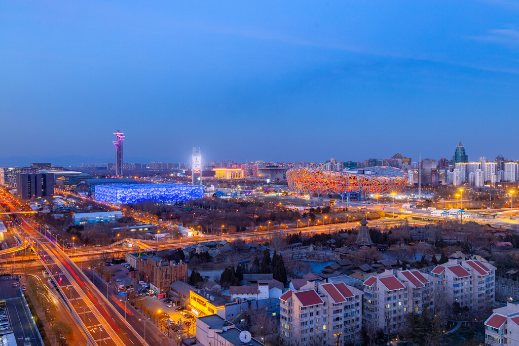 北京奥运中心区夜景图片